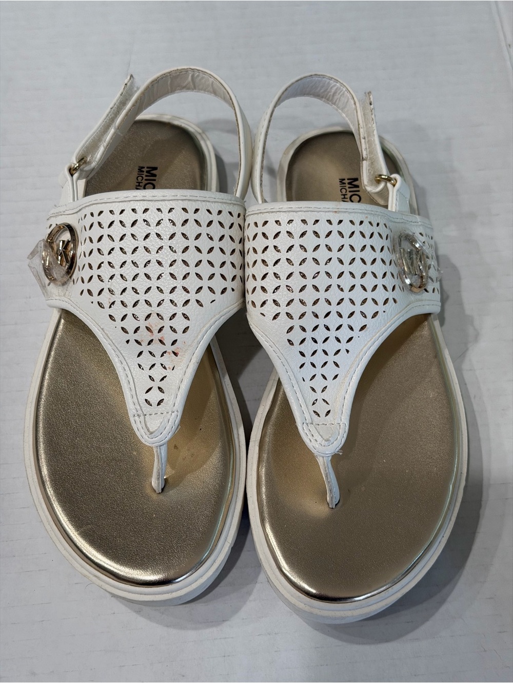 Michael Kors Little Girls White Thong Sandals Size 2
